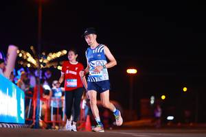 BIB: 65207
                            <button type="button" onclick="openModal(22990637)" class="btn btn-primary btn-sm float-right btn-popup" data-toggle="modal" data-target=".modal-high-quality">
                        <i class="fas fa-shopping-cart"></i> Add to Cart
                    </button>
                                            <button type="button" onclick="isThisMe(22990637, true)" class="btn btn-success btn-sm float-right btn-popup btn-isme hidden" data-toggle="tooltip" data-placement="bottom" title="นี่คือรูปของคุณใช่ไหม คลิกที่นี่เพื่อเอาเข้าอัลบั้ม">
                        <i class="fas fa-plus"></i> Add to album
                    </button>
                    <button type="button" onclick="isThisMe(22990637, false)" class="btn btn-warning btn-sm float-right btn-popup btn-isnotme hidden">
                        <i class="fas fa-ban"></i> Remove from album
                    </button>